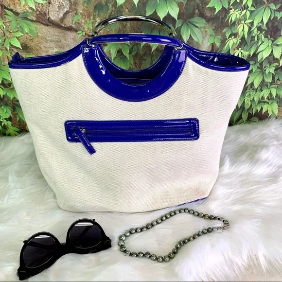 LULU GUINNESS Canvas Beach Scene Ring Bag